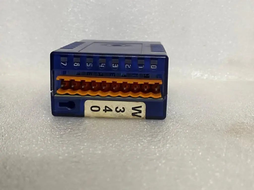 SAIA BURGESS PCD3.W340 ANALOG INPUT MODULE 8 channel 12 bit 0 … 2.5 V