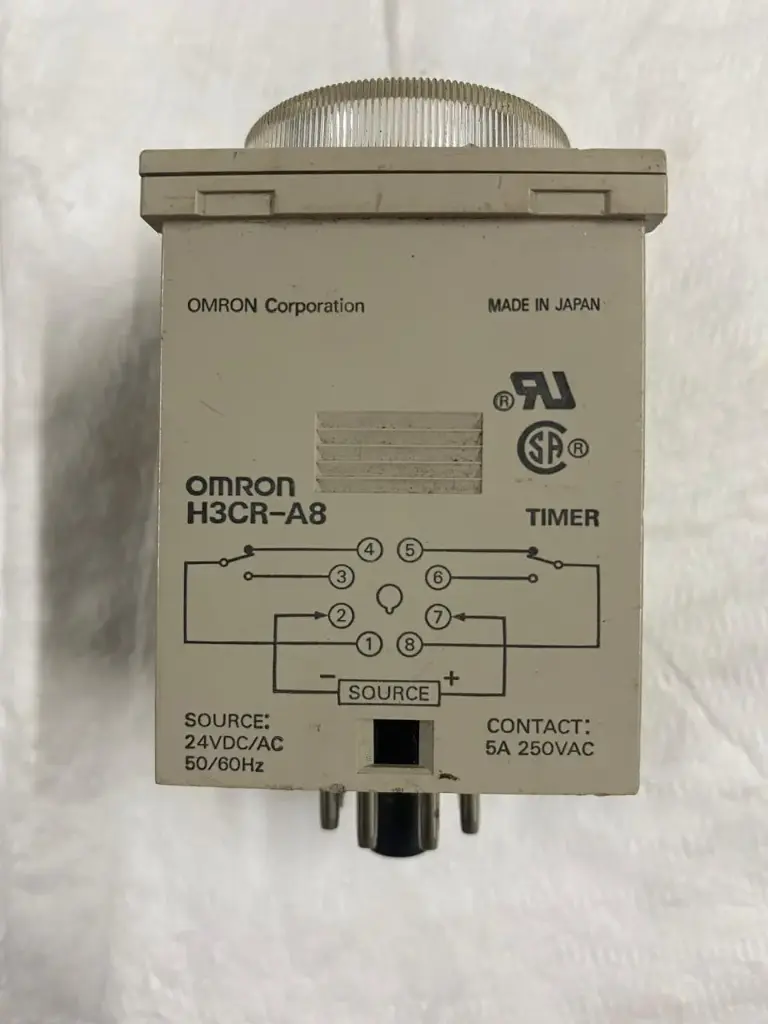 Omron H3CR-A8 Multifunction Timer 24V DC/AC, 5A Contact