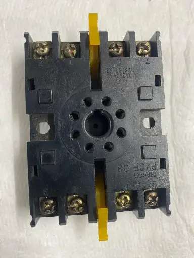 Omron Socket Base P2CF-08