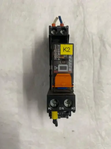 TYCO SCHRACK XT484LC4 Relay + Socket YRT78626